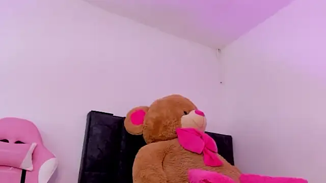 Snapshot of bellacruz3 chatting on December 2025 10:11:02 AM bellacruz3 online show from December 2025 10:11:02 AM