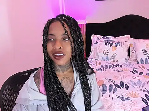 Pauline Fox online show from April 2026 02:37:02 AM