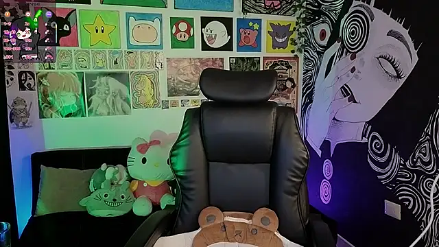 Yuhwan  online show from November 2025 11:59:02 PM