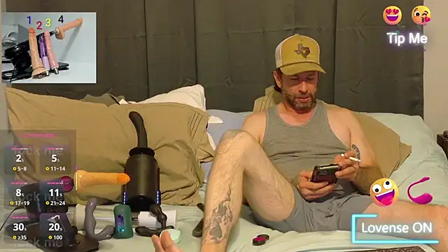 Snapshot of danoo84 chatting on October 2025 03:51:02 AM danoo84 online show from October 2025 03:51:02 AM