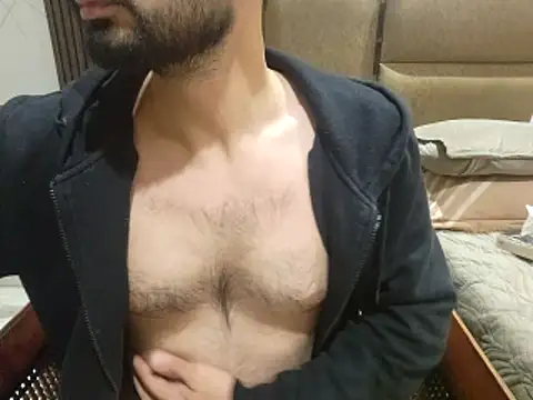 mlove902 online show from February 2026 06:04:01 PM