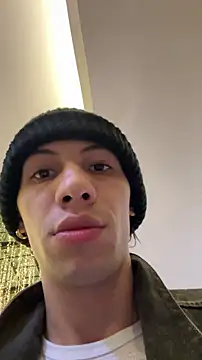 santiago cutex online show from November 2025 02:04:02 AM