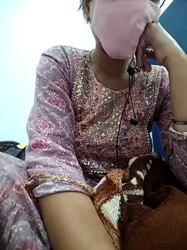 Snapshot of Miss-0012 chatting on November 2025 04:39:01 PM Miss-0012 online show from November 2025 04:39:01 PM