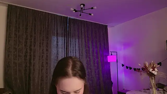 Snapshot of LucyRose3 chatting on February 2026 03:10:01 PM LucyRose3 online show from February 2026 03:10:01 PM