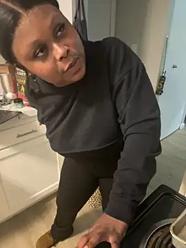 Juicystorm online show from September 2025 11:32:02 PM