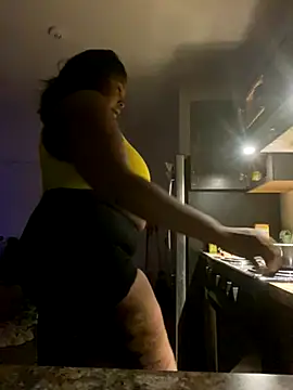 BlueMoney100 online show from November 2025 10:47:01 PM