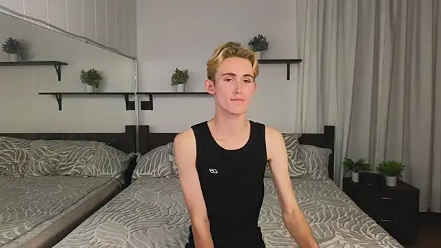 tommy XXX online show from September 2025 03:12:02 PM