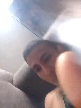 Davig4 online show from October 2025 12:58:01 PM