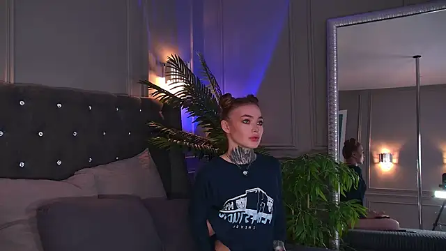 AriWild online show from June 2026 05:27:01 AM