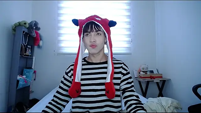 lucky stricke online show from September 2025 08:43:01 PM