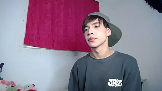 lucky stricke online show from November 2025 04:23:01 AM