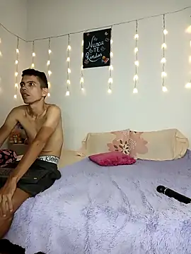 matt arii online show from October 2025 04:45:01 AM