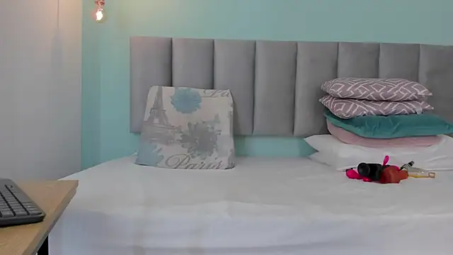 genesis4u online show from October 2025 12:27:01 PM