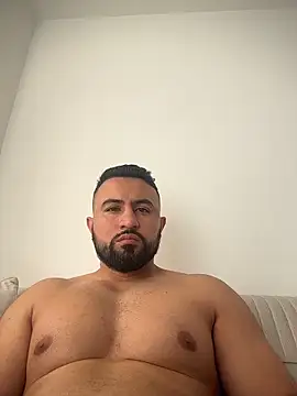 Snapshot of DoctorArabe3 chatting on January 2026 01:16:02 PM DoctorArabe3 online show from January 2026 01:16:02 PM