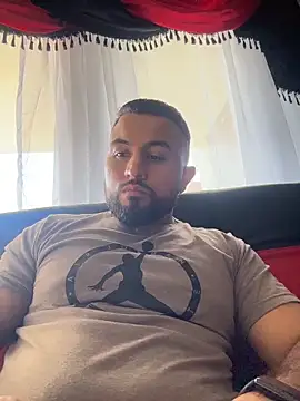 Snapshot of DoctorArabe3 chatting on February 2026 02:49:01 PM DoctorArabe3 online show from February 2026 02:49:01 PM