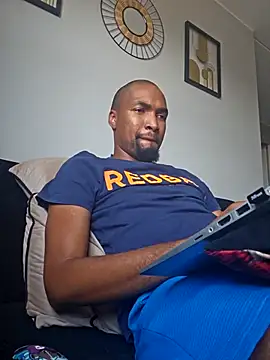 mojaymort online show from September 2025 01:00:02 PM