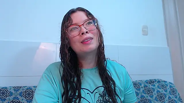 zoewhite2 online show from November 2025 09:07:01 PM