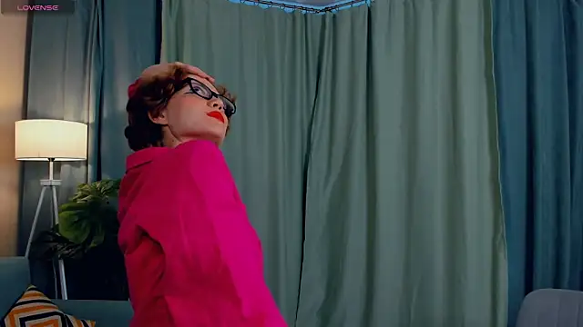 EdlinGathright online show from September 2025 03:52:02 AM