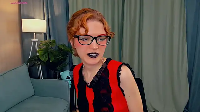 EdlinGathright online show from October 2025 04:00:01 AM