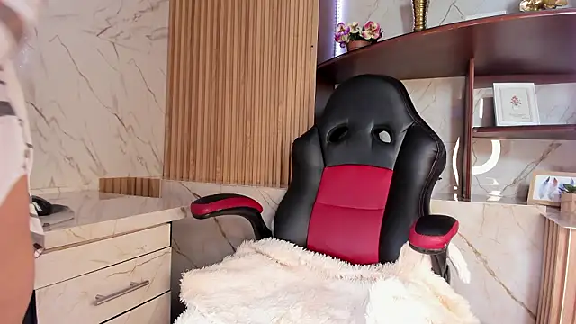 Snapshot of AnastasiaBelov chatting on February 2026 01:03:01 PM AnastasiaBelov online show from February 2026 01:03:01 PM