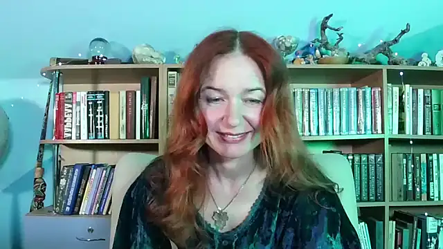 Foxilady357 online show from March 2026 02:44:01 PM