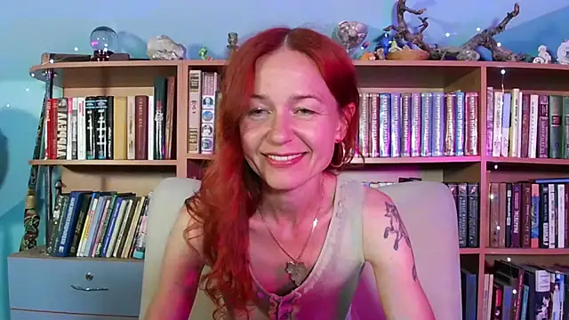 Foxilady357 online show from June 2026 01:57:01 PM