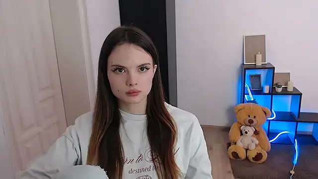 Ariella ari online show from November 2025 02:06:02 PM