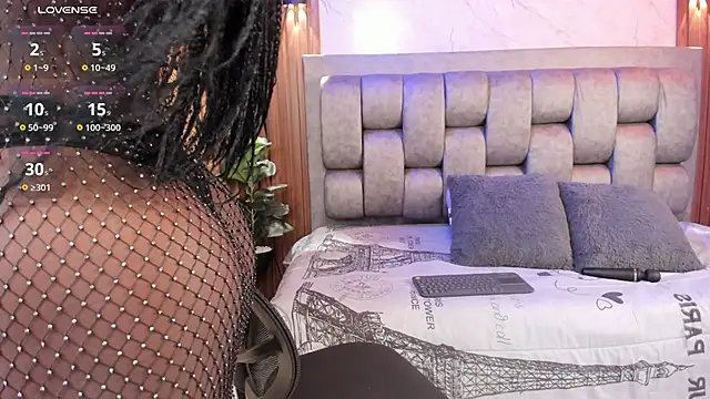 More Hott online show from October 2025 07:12:02 PM