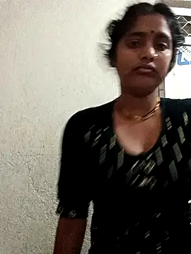 Guriya0076 online show from April 2026 11:49:01 PM