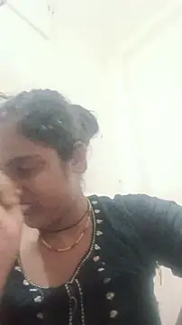 Guriya0076 online show from June 2026 10:41:02 PM