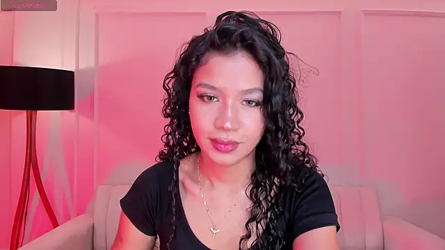 SophieHouston  online show from September 2025 03:17:01 AM