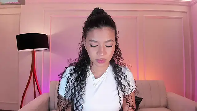 SophieHouston  online show from September 2025 04:12:01 AM