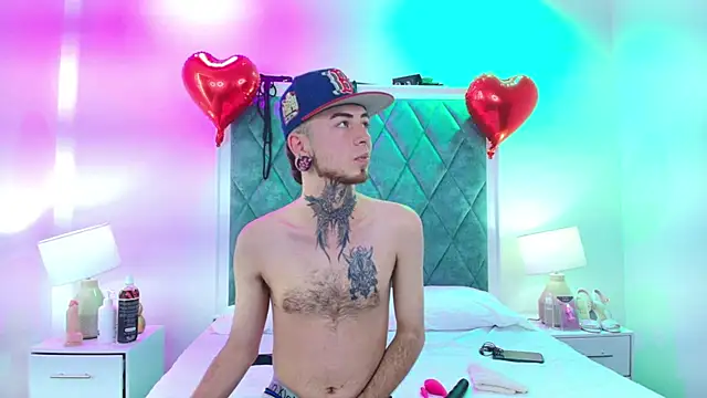 Asha zuri and adam online show from October 2025 12:39:02 PM