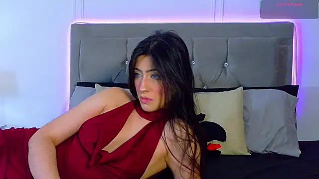 Ambar Bull online show from February 2026 01:01:02 PM