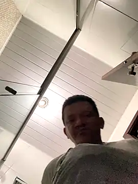 PIROCAGG21 online show from October 2025 09:26:02 PM