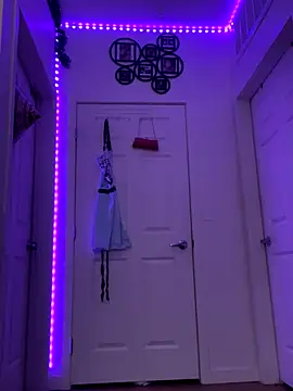 Snapshot of moan4mona chatting on September 2025 05:10:02 AM moan4mona online show from September 2025 05:10:02 AM