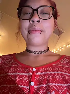 Snapshot of moan4mona chatting on November 2025 01:08:02 AM moan4mona online show from November 2025 01:08:02 AM