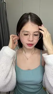 Qianqian-888 online show from December 2025 12:40:02 AM