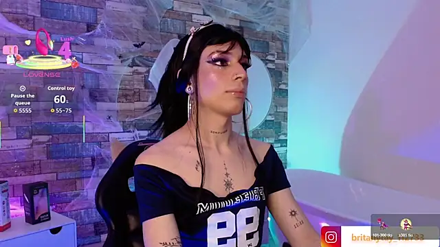 boyfox tay online show from November 2025 04:33:02 AM