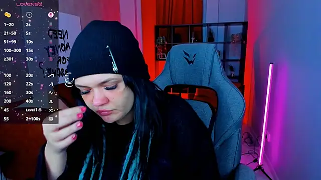 MaryHarrys online show from November 2025 02:55:02 AM