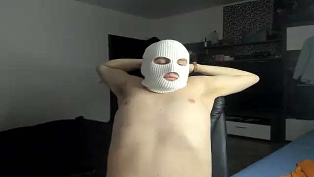 romiosabrino online show from November 2025 03:23:02 PM