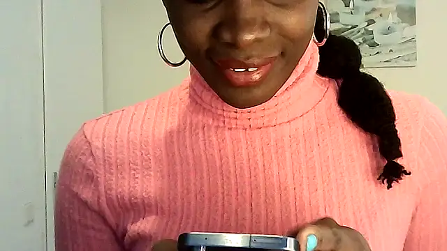 Snapshot of Chatdoll2 chatting on December 2025 02:03:01 PM Chatdoll2 online show from December 2025 02:03:01 PM