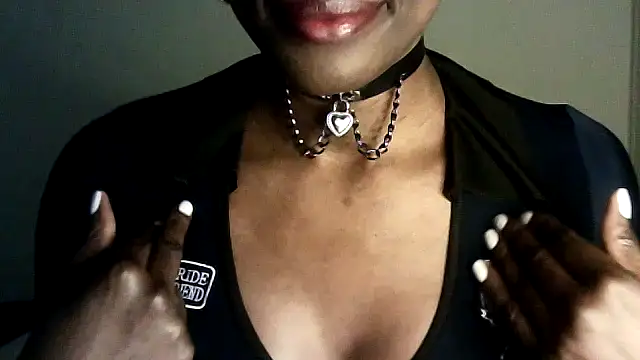 Snapshot of Chatdoll2 chatting on February 2026 04:49:02 PM Chatdoll2 online show from February 2026 04:49:02 PM