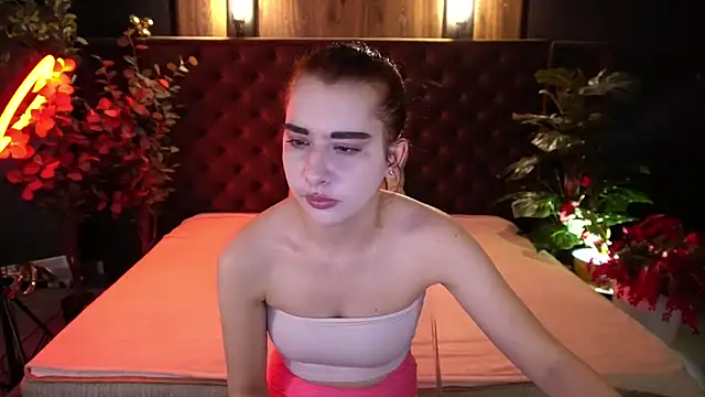 LiviaShy online show from March 2026 01:49:01 PM