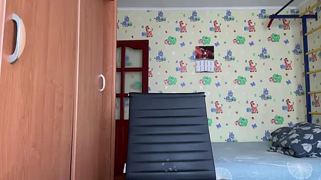 chiraq1945 online show from February 2026 07:40:01 AM