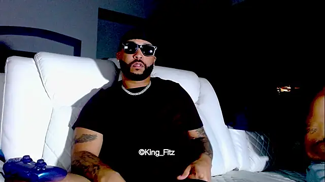 KING FITZ online show from April 2026 01:15:01 AM