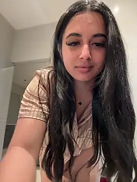 Snapshot of LilMisIndianx chatting on October 2025 05:55:02 AM LilMisIndianx online show from October 2025 05:55:02 AM