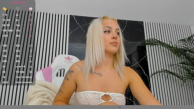 daisyblushh online show from October 2025 07:01:02 PM