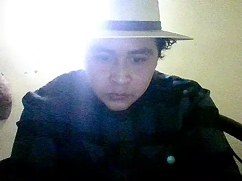 Snapshot of jorgexsuil2hh chatting on December 2025 12:59:02 AM jorgexsuil2hh online show from December 2025 12:59:02 AM