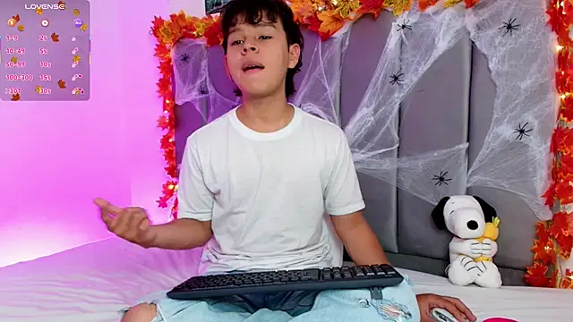 nico leroy online show from October 2025 07:36:02 PM